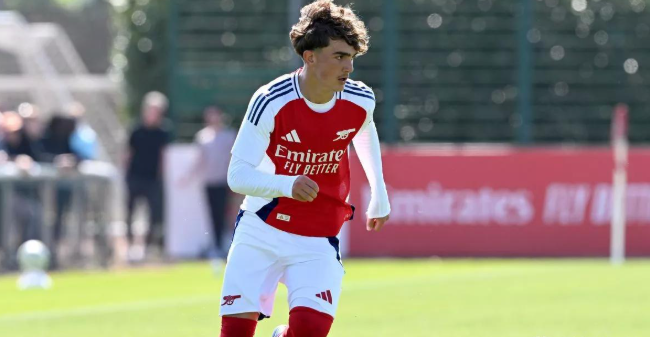 阿森纳提拔U15神童道曼，未来之星引期待