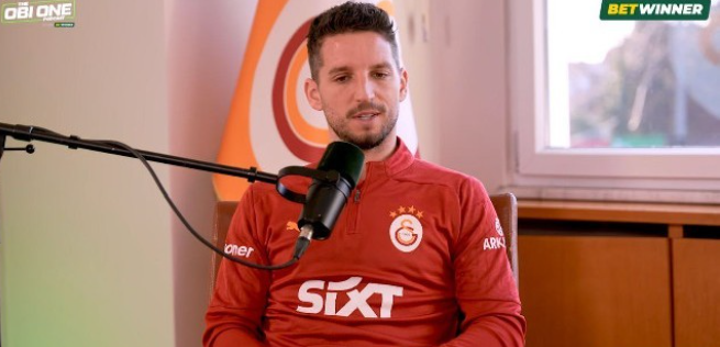 梅尔滕斯谈土超夺冠与国家队未来，笑言与卢卡库那不勒斯之约