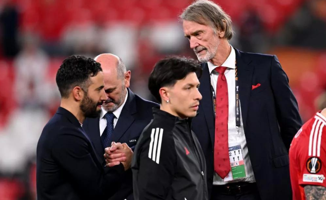 曼联无欧战仍引援心切，“曼联招牌”能否成转会利器