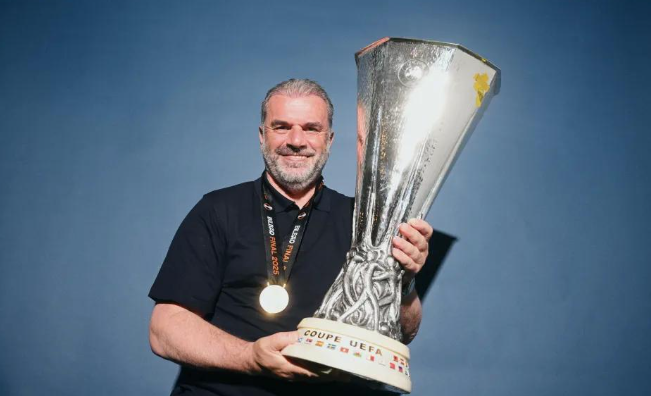 罗比-基恩力挺波帅：留任夺冠功臣，热刺需引援稳势