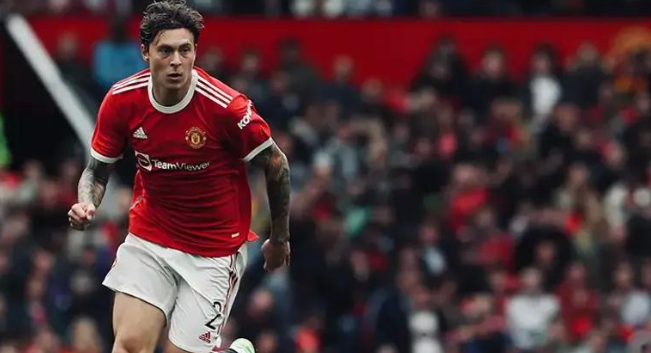 合同到期在即，林德洛夫成土超双雄免签目标