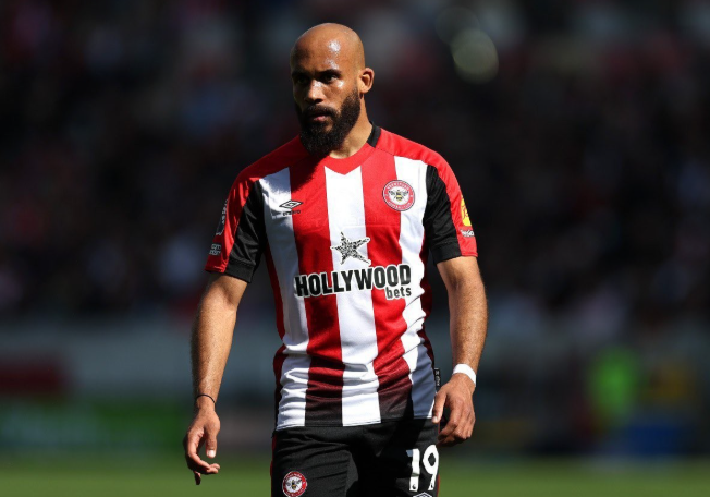 曼联寻10号位新援，姆贝乌莫成潜在目标，库尼亚体检在即