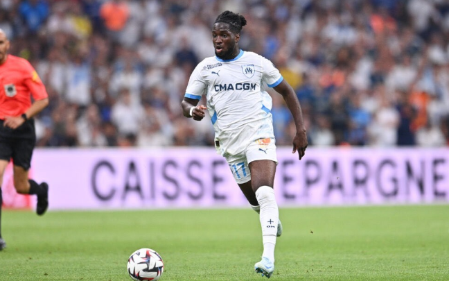 纽卡斯尔瞄准马赛边锋乔纳森-罗，欲借欧冠资格增强阵容