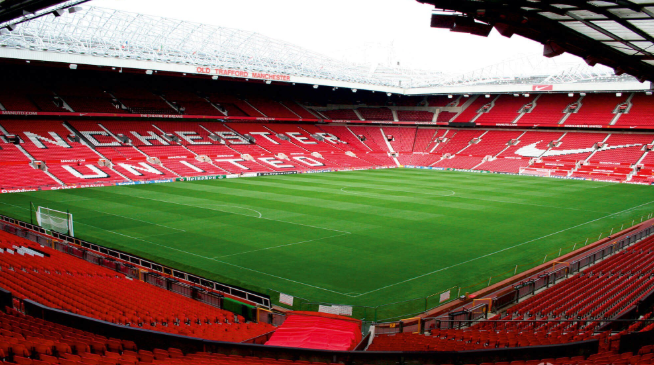 曼联老特拉福德球场食品卫生评级再降，卫生隐患引关注