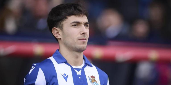 祖比门迪未来扑朔迷离，皇马阿森纳展开“中场争夺战”