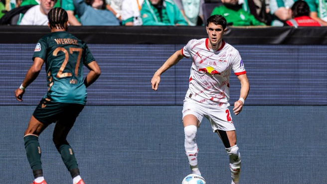 莱比锡买断19岁后卫存变数，无缘欧冠影响决策但可能性仍在