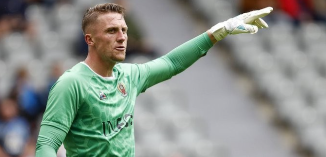 米兰维拉竞逐波兰门将布乌卡，转会市场风云再起