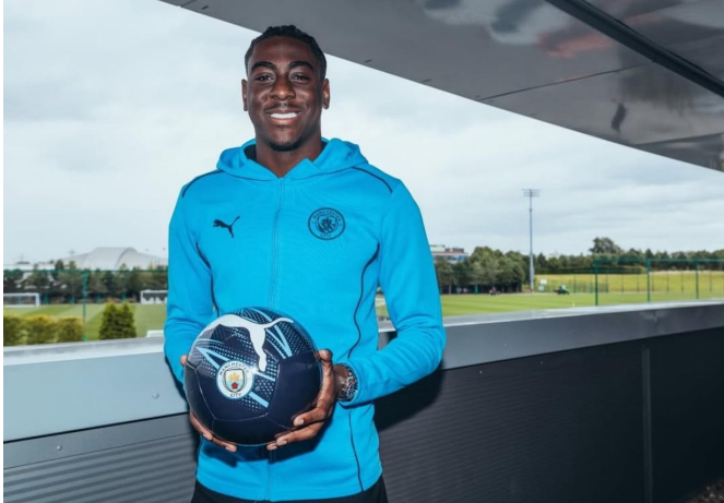 伊普斯维奇、里尔竞逐曼城小将穆巴马