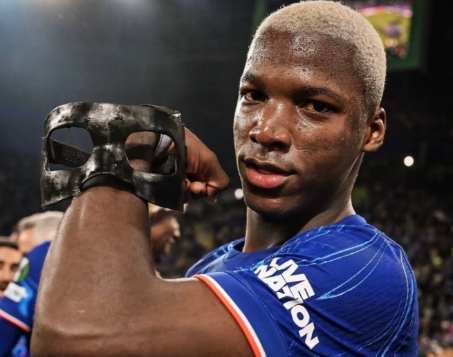 罗马诺爆料：切尔西将与凯塞多开启续约谈判