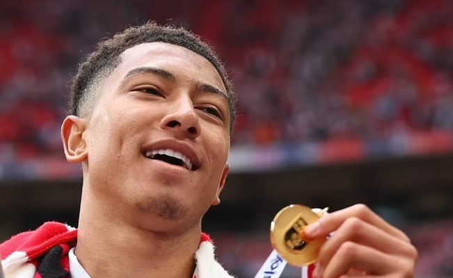 多特推进乔布-贝林厄姆转会谈判，其或步兄长后尘赴德