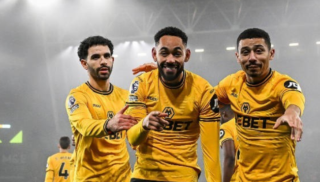 费迪南德谈库尼亚加盟曼联：经验与实力兼具，球衣号码引关注