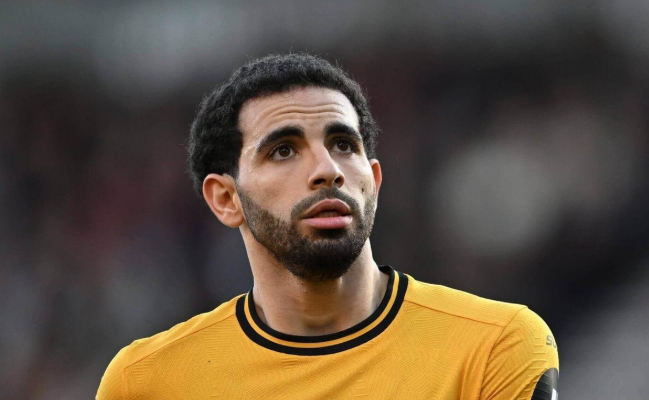 曼城有意签艾特-努里，狼队飞翼或成蓝月亮左后卫补强首选