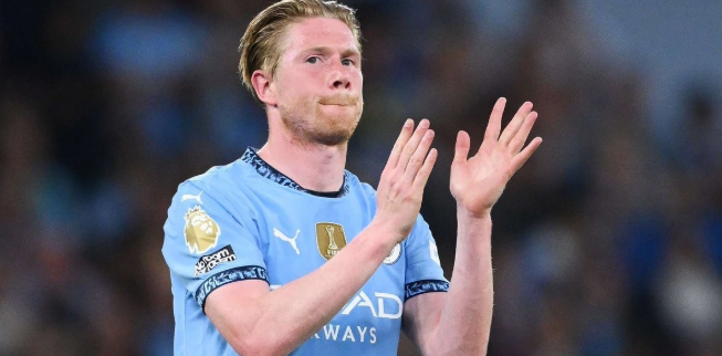 德布劳内转会那不勒斯延迟因合同问题，双方已达成协议正推进