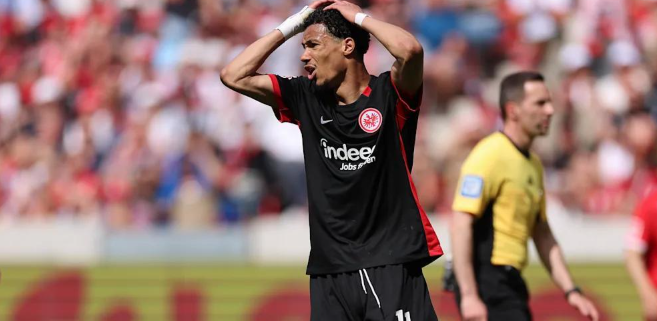 切尔西领跑埃基蒂克交易，与法兰克福尚未接触但价格高昂