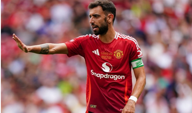 B费拒沙特天价邀约，坚守曼联逐梦欧洲赛场