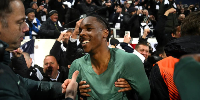 拜仁倾向直接售特尔，热刺盼低价引援且心仪萨内