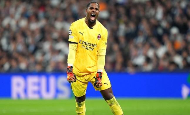 切尔西2500万欧报价迈尼昂，球员面临关键抉择