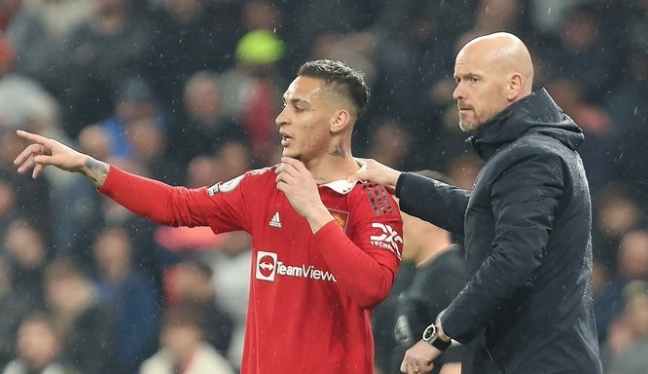 德天空：安东尼在勒沃库森引援名单，曼联或推动其转会以削减成本