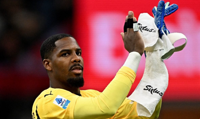 迈尼昂心向斯坦福桥，切尔西或世俱杯前报价米兰门神