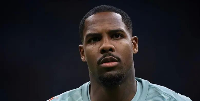 切尔西求购迈尼昂，与米兰谈判转会费，球员有意加盟