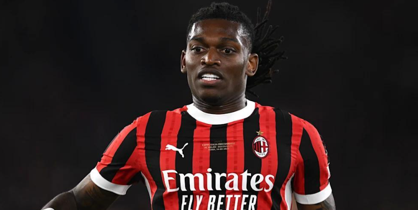 拜仁叫停莱奥交易，尼科成边锋引援新宠