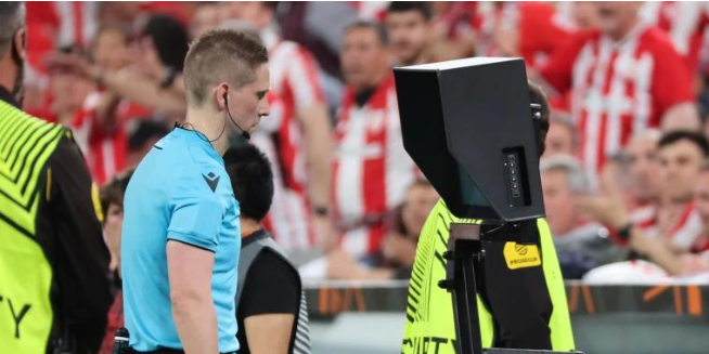 世俱杯革新举措曝光：VAR内置摄像头、半自动越位及换人平板齐登场