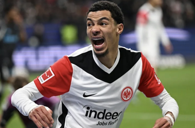 埃基蒂克转会迷雾：切尔西、利物浦、曼联竞逐，世俱杯窗口成关键