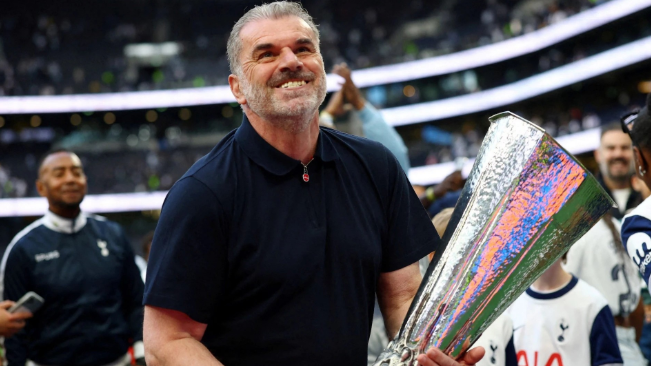 波斯特科格鲁或赴沙特执教，吉达国民成潜在下家