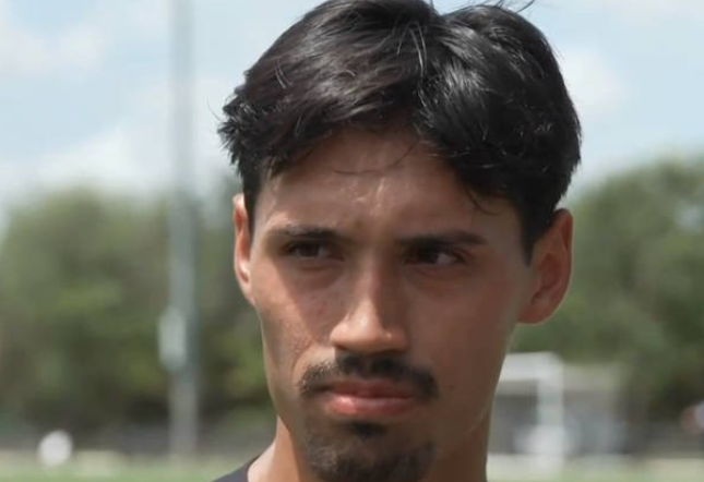 赖因德斯谈加盟曼城：世界顶级俱乐部吸引力难挡，期待瓜帅麾下实现目标