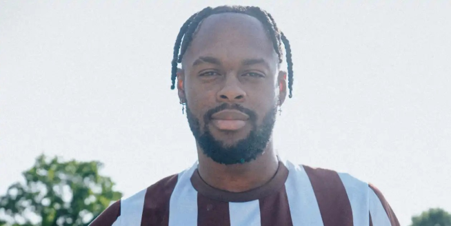 杰德-琼斯转会德甲圣保利，彼得堡联痛失补偿金引主席苦涩发声