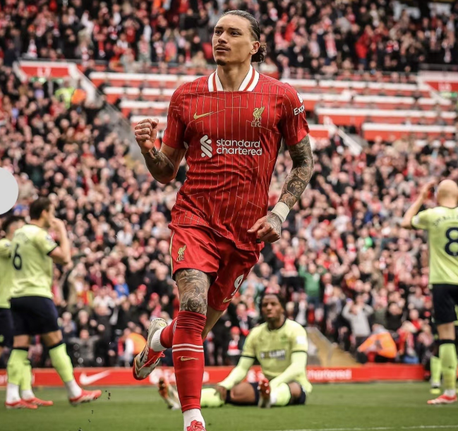 《米兰体育报》：AC米兰计划大洗牌，锋线引援目标多样但挑战重重