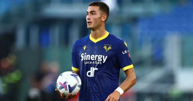 罗马诺确认：科波拉加盟布莱顿交易完成，超千万欧转会费尘埃落定