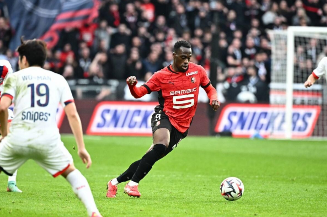 热刺加速追逐卡利穆恩多，将与雷恩开启谈判