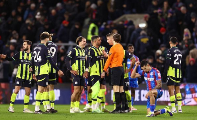 《曼晚》：曼城欲售格拉利什与沃克，谈判却遇阻碍