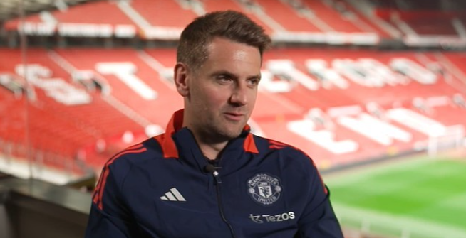 罗马诺：曼联与39岁三门希顿续约至2026年6月