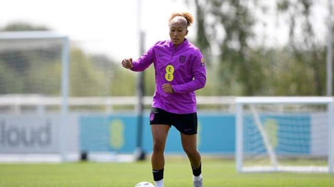 劳伦-詹姆斯伤愈归队，剑指2025瑞士女足欧洲杯