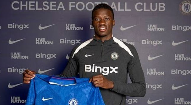 切尔西新援马马杜-萨尔：怀揣顶级中卫梦，以沟通与预判开启蓝军征程