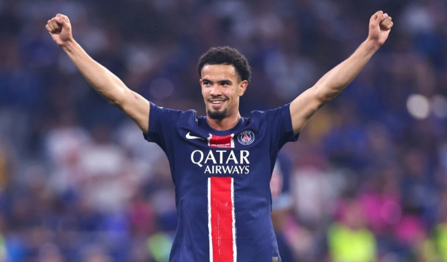 多队觊觎大巴黎中场埃梅里，巴黎态度坚决无意放人