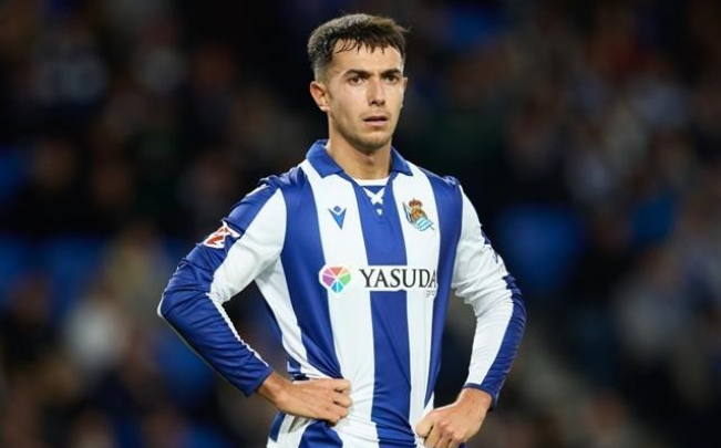 苏比门迪伦敦会面阿森纳官员，枪手或终迎心仪中场